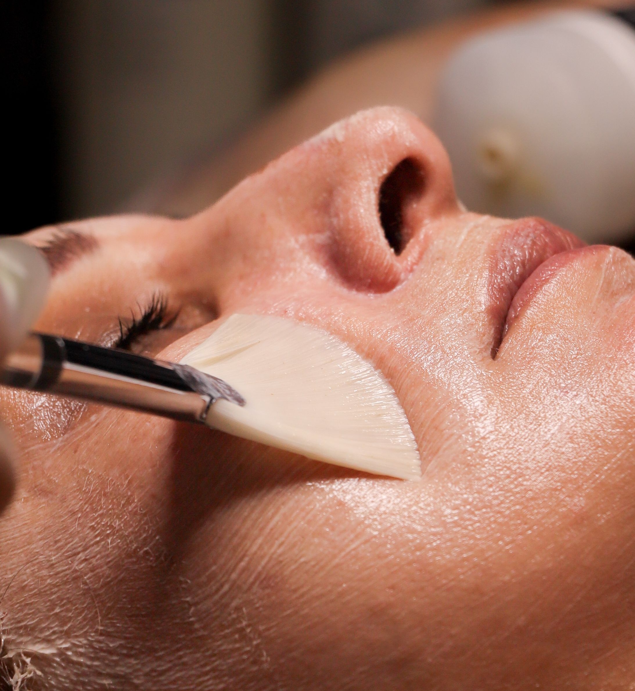 Limpieza facial, algo más que una rutina diaria. Limpieza facial, algo más que una rutina diaria.